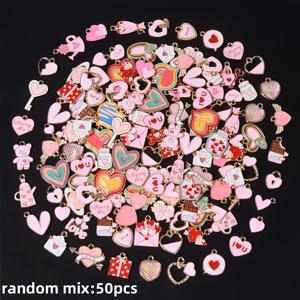 /100개 발렌타인데이 카툰 귀여운 로맨틱 핑크 하트 선물 초콜릿 복숭아 하트 랜덤 혼합 드립 오일 참 다양한 에나멜 목걸이 팔찌 귀걸이 펜던트 DIY 주얼리 만들기 공예용 펜던트 다양한 스타일 랜덤 혼합 배송