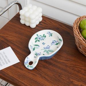 1개 블루베리 세라믹 스푼 받침대, 데이지 포크 및 스푼 홀더 트레이, 신선한 블루베리 플로럴 스푼 홀더, 가정 주방 수프 스푼 보관, 식기 보관, 칼 및 포크 스푼 젓가락 홀더, 선물