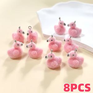8개 귀여운 플로킹 핑크 플라밍고 레진 3D 미니어처 동물 펜던트 DIY 행운의 귀걸이 팔찌 장식 세트