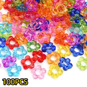 100개 13mm 투명 혼합색 아크릴 비즈 귀여운 꽃 모양 대구멍 비즈 DIY 폰 체인, 팔찌, 가방 참 장식용