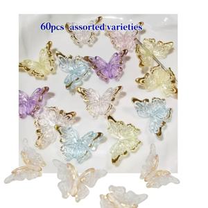 60개 랜덤 색상 구멍 있는 나비 색 구슬, 의류 장식용 DIY 비즈 재료, 액세서리, 공예 용품, 실내 장식, 미술, 헤어 액세서리, 팔찌, 참, 휴대폰 참, 가방 참 및 기타 수제 액세서리용 - 구슬 모음