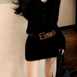 TRUEFES 여성 루즈한 분위기 니트 미니 원피스 허리 조임 디자인 숏한 실루엣 봄 데일리 니트 드레스 상의
