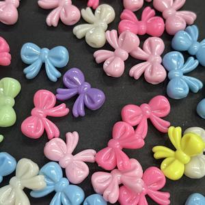50개 랜덤 혼합 색상 15x20mm 마카롱 스프링 컬러 나비넥타이 가로구멍 비즈 DIY 아크릴 주얼리 액세서리 팔찌 목걸이 루즈 비즈