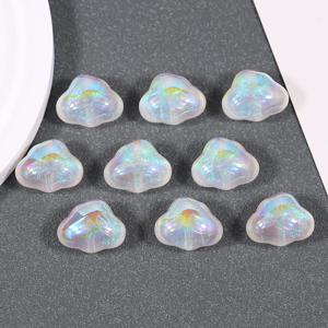 15x19mm 몽환적인 흰색 양면 드럼헤드 구름 스타일 루즈 비즈, 광택 있는 미세 글리터 은하수 아크릴 장식 비즈, DIY 팔찌, 보석류, 열쇠고리 장식, 의류 액세서리, 가방 장식 및 기타 액세서리 재료에 적합