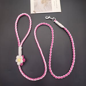 조절식 고양이 하네스와 가죽끈 세트 - 부드럽고 통기성 좋은 조끼, 탈출 방지, 안전한 산책을 위한 반사 스트랩, 새끼 고양이와 고양이/강아지를 위한 간편한 제어