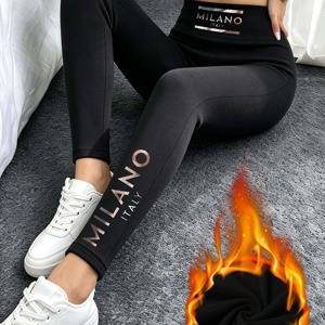여성용 하이웨이스트 플리스 안감 레깅스, ITALY 사각 레터 디자인의 허리 밴드 및 ITALY 레터 양면 프린트, 이탈리아 라이트 럭셔리 스타일, 봄, 가을, 겨울에 착용 가능, 편안하고 피부 친화적