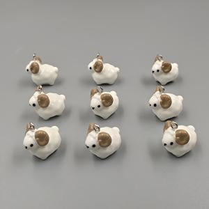 양 모양 수지 펜던트 9개 - DIY 주얼리 제작, 귀걸이, 목걸이, 참, 파티 액세서리 및 공예용 수지 양 참에 적합한 사실적인 털복숭이 아기 양 (수정 불필요)