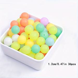 36개 야광 실리콘 비즈, 12/15mm, 랜덤 색상 - 주얼리, 키체인, 펜 장식 및 공예 프로젝트에 적합