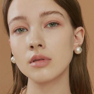 [Hei][주현영, 선미, ITZY 유나, 김고은, 이현이, 태연, 정소민 착용] pumpkin pearl earring