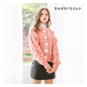 [SweetSOUP] 플라워 폼폼 버튼 카디건(WXAGDE1)