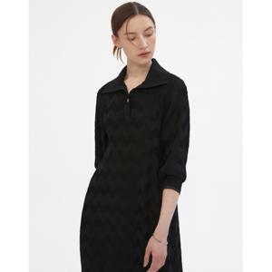 닥스 여성 24SS D-PLEATS 블랙 Z패턴 플리츠 반팔 니트카라 원피스 DLDR4BP23BK