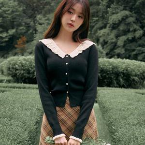 FRILL COLLAR CARDIGAN BLACK