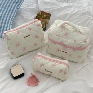 1PCS 여성 귀여운 화장품 Stroage 가방 누비 이불 귀여운 활 메이크업 주머니 여행 휴대용 워시 세면 용품 보관 가방 주최자 지갑