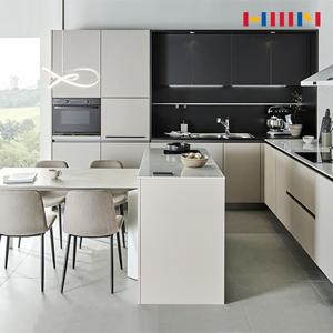 유로300 레더 키친 리모델링