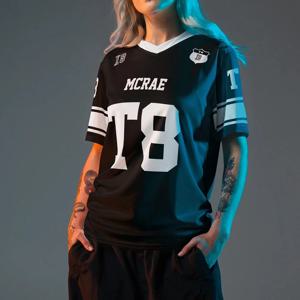 Tate McRae Jersey 2025 새로운 봄/여름 남성 및 여성 운동복 T8 McRae 축구 유니폼 v 넥 티셔츠 y2k 의류