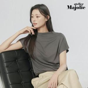 아뜰리에마졸리 카울넥 드레이프 탑 1종