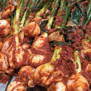 [효명]전라도 알싸한 그맛 양파줄기김치 2kg 산지직송