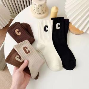 여성용 C 레터 프린트 양말, 다목적 미디엄 튜브 양말, 아웃도어 캐주얼 편안한 스포츠 양말, 패션 5 쌍
