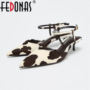 FEDONAS Ins 여성용 말머리 암소 패턴 새끼 고양이 하이힐, 파티 웨딩 슈즈, 섹시한 포인티드 토 슬링백 펌프 샌들