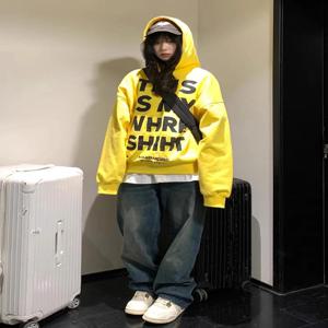 가을 새 스타일 느슨한 편지 인쇄 까마귀 노란색 streetwear 미국 복고풍 브랜드 매운 소녀 탑 여성 면화 운동복