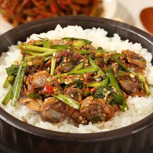 셰프애찬 청양 부추 새꼬막장 400g
