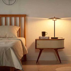 로이드 템바보드 원목 협탁 600 침대 옆 미니 선반 슬라이딩 도어 커피머신받침 악세사리 액자 미니화분 장식대 국내제작