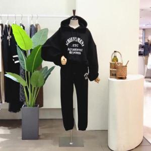 [포커스][대구백화점SG]  FW3L9ST5703_아치형 레터링 후드 조거