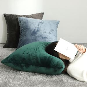 더블 소프트 극세사 대형쿠션 70x70 (솜포함)