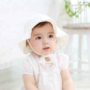 [엠케이] 순수 아일렛 펀칭 유아 모자 (0-4y) 204151