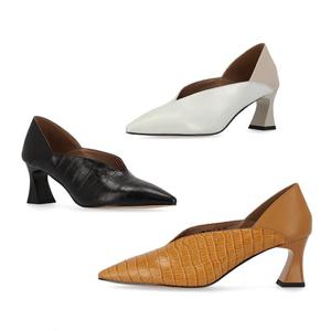 [엘칸토] 정상가99,000원 여성 소가죽 투웨이 스틸레토 펌프스 6cm LCWD45S14C