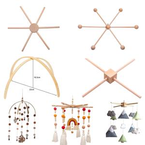 물린 물린 1 세트 아기 나무 옷걸이 모바일 어린이 침대 옷걸이 프레임 신생아를위한 침대 벨 DIY 공예 액세서리 아기 장난감 어린이 용품