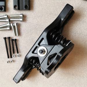 249mm 길이 듀얼 허브 모터 빅 스프링 마운틴 전기 스케이트 보드 트럭 좋은 쿠션 스케이트 보드 브래킷 롱 보드 트럭