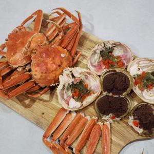[푸디앤] 알을 꽉차게 품고있는 북해도 암빵게 500g 1kg /불법아닙니다! 해양수산부에 정식 절차받고 가져와요!