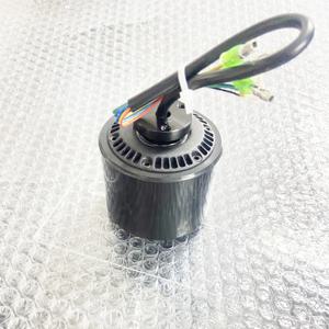 플랜지 튼튼한 원격 제어 킥 미니 스쿠터 DIY 전기 스케이트 보드 용 70mm 브러시리스 허브 모터 휠