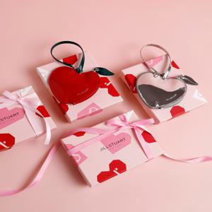 [질스튜어트 뉴욕 액세서리]  JAHO4E550R2 [CHARM] 레드 가방참장식 겸 에어팟수납 파우치
