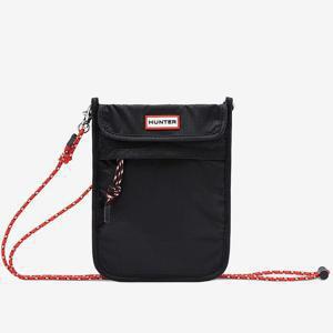 헌터 [UNISEX] 오리지날 패커블 폰파우치 - 블랙 UBP7012KBMBLK
