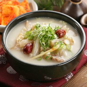 이푸드 도가니족탕 700g 냉동 든든한 한끼