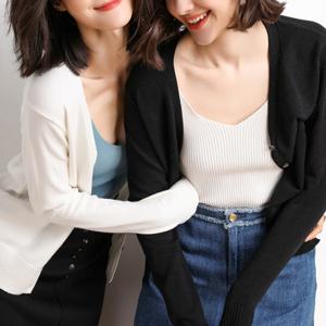 여성 간절기 니트 가디건 봄 가을 필수템 클래식 여자 카디건 바람막이 V넥 스웨터 티셔츠