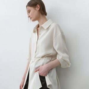 [나인][나인](BL-4307)LILLY SLIT POINT BLOUSE