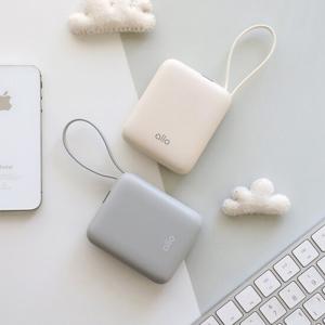 알로코리아 큐브 미니 초고속충전 일체형 보조배터리 35W 10000mAh 1001PPS