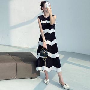 ★BEST/10%쿠폰★[PLEATS] 데리트 민소매 플리츠 원피스