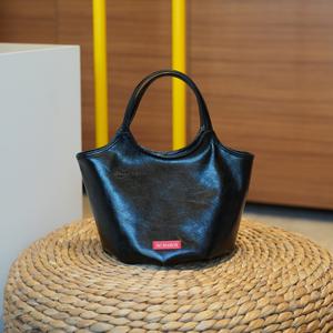 [소마치] MINI BASKET BAG 블랙 바구니 토트백