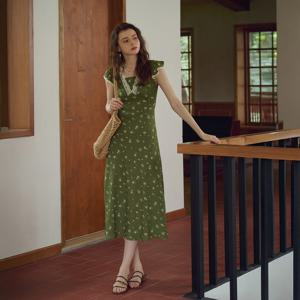 SR_Sleeve v-neck tea break dress