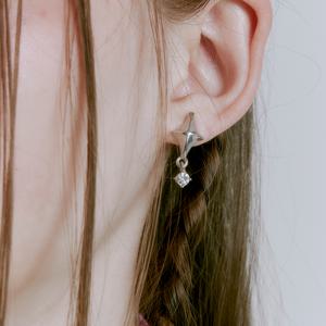 [빈티지헐리우드]Sparkle Star Earrings_VH2335EA005B