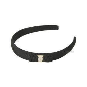[페라가모] SS25 여성 바라 보우 헤어밴드 34 0086 NERO ORO 0430314