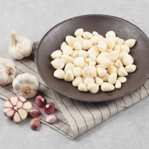 국내산 깐마늘 중 1kg x 2팩