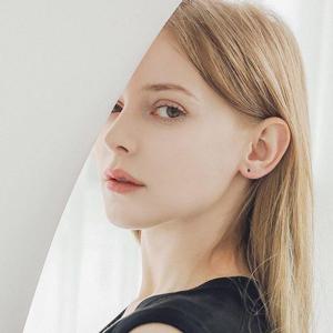 갤러리아_제이로렌 G0242 14K 미니 블랙 2미리 큐빅 귀걸이