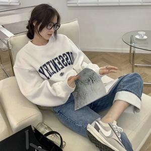 플러스 사이즈 후드티 긴팔 기모 안감 캐주얼 루즈핏 한국 스타일 레터 프린트 여성 봄 가을 레이지 스타일 상의