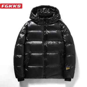 FGKKS 2024 남성용 야외 레저 다운 재킷 따뜻한 패션 슬림 재킷 남성용 고품질 디자인 핫 캐주얼 다운 재킷