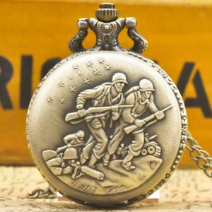 레트로 청동 Steampunk 군인 플립 백 쿼츠 목걸이 시리즈 남성과 여성 학생을위한 기념 회중 시계